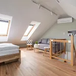 Park, Sun & Snow Apartment