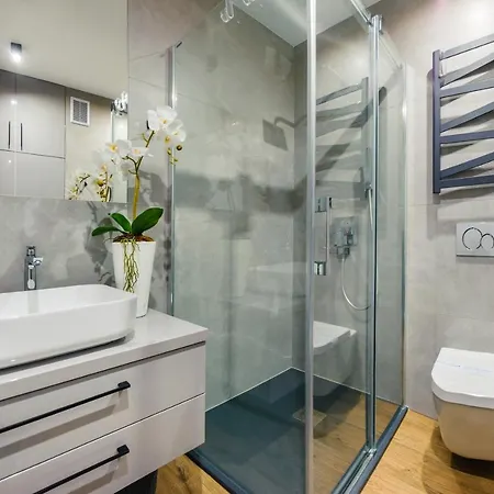 Park, Sun & Snow * Jantar