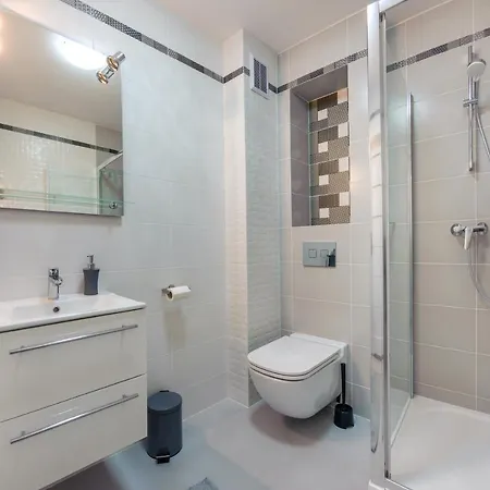 Lägenhet Park, Sun & Snow Jantar