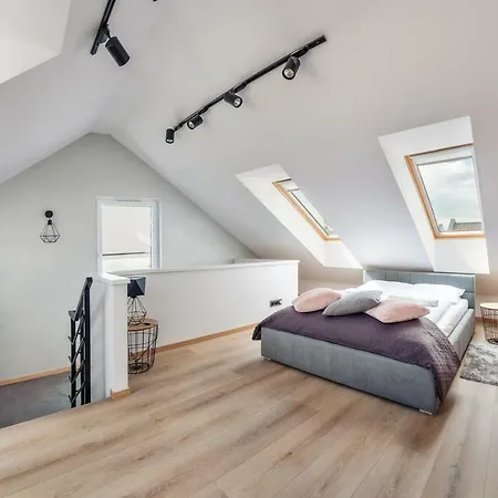 Park, Sun & Snow Jantar