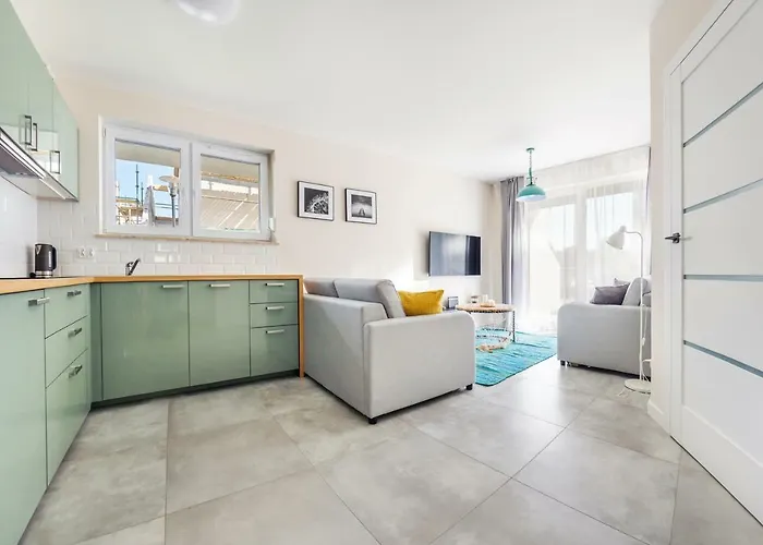 Park, Sun & Snow * ג'אנטאר