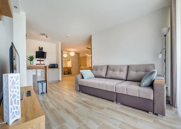 Park, Sun & Snow * ג'אנטאר